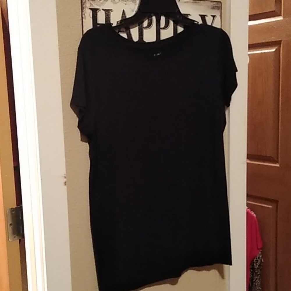 Elegant Tshirt